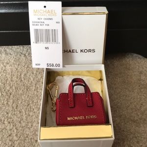 BNWT Michael Kors Selma Key Fob